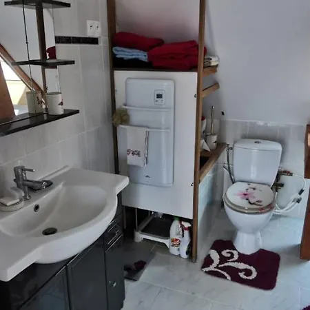 Apartment Le Repos Des Crins Noirs *