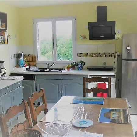 Apartment Le Repos Des Crins Noirs Esson