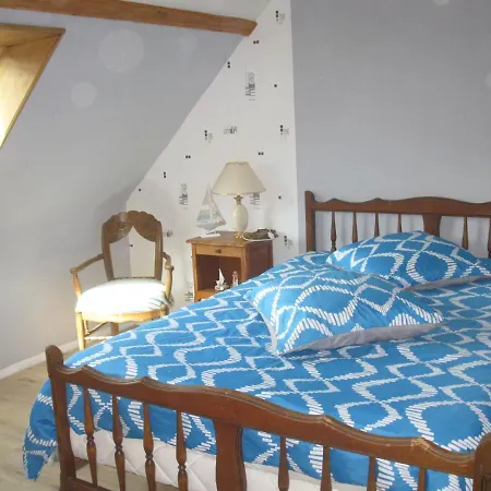 Le Repos Des Crins Noirs Esson